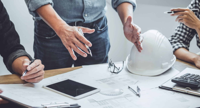 ¿Qué permisos legales se necesitan para iniciar una reforma integral en un piso?